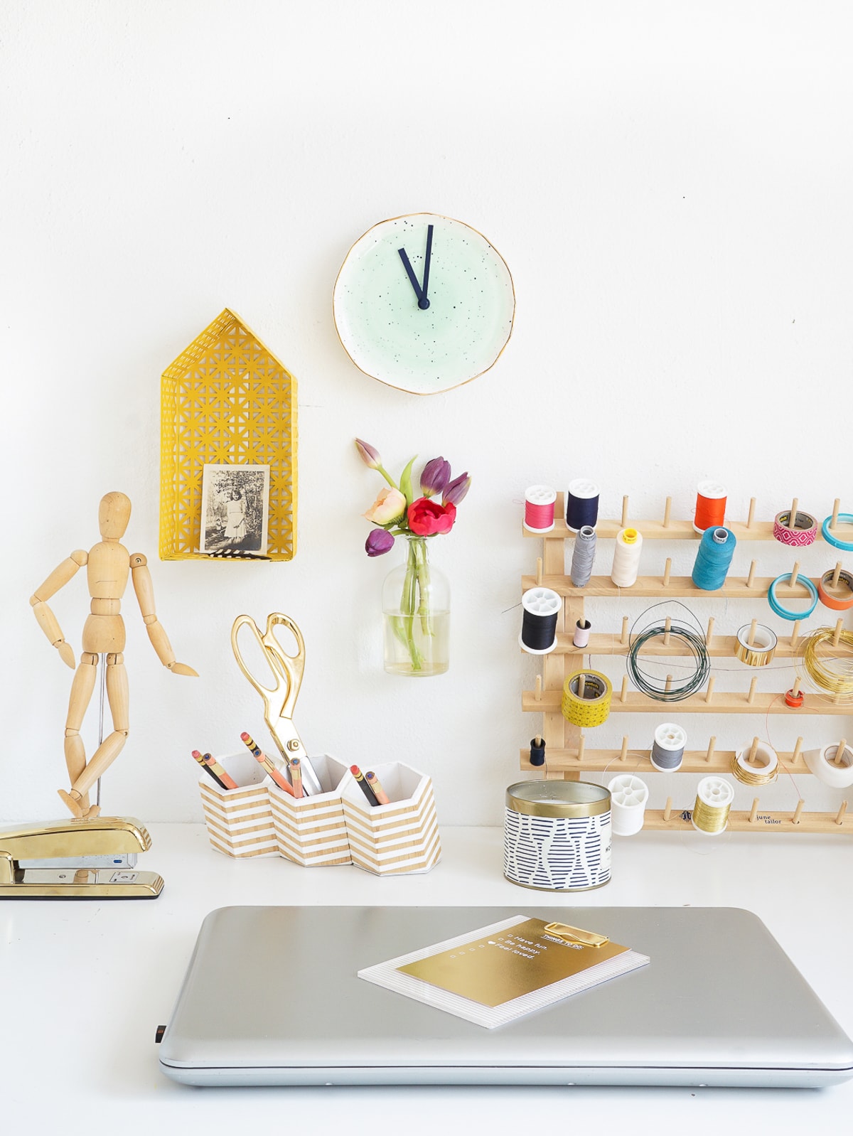 DIY Plate Clock - Sugar & Cloth - Home Decor - Houston Blogger