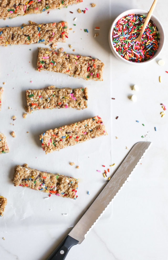 Funfetti Granola Bars - Sugar & Cloth - Recipe - Houston Blogger