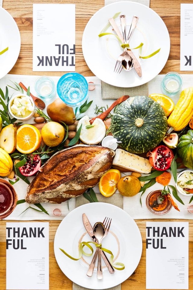 10 Disposable Thanksgiving Tabletop Items