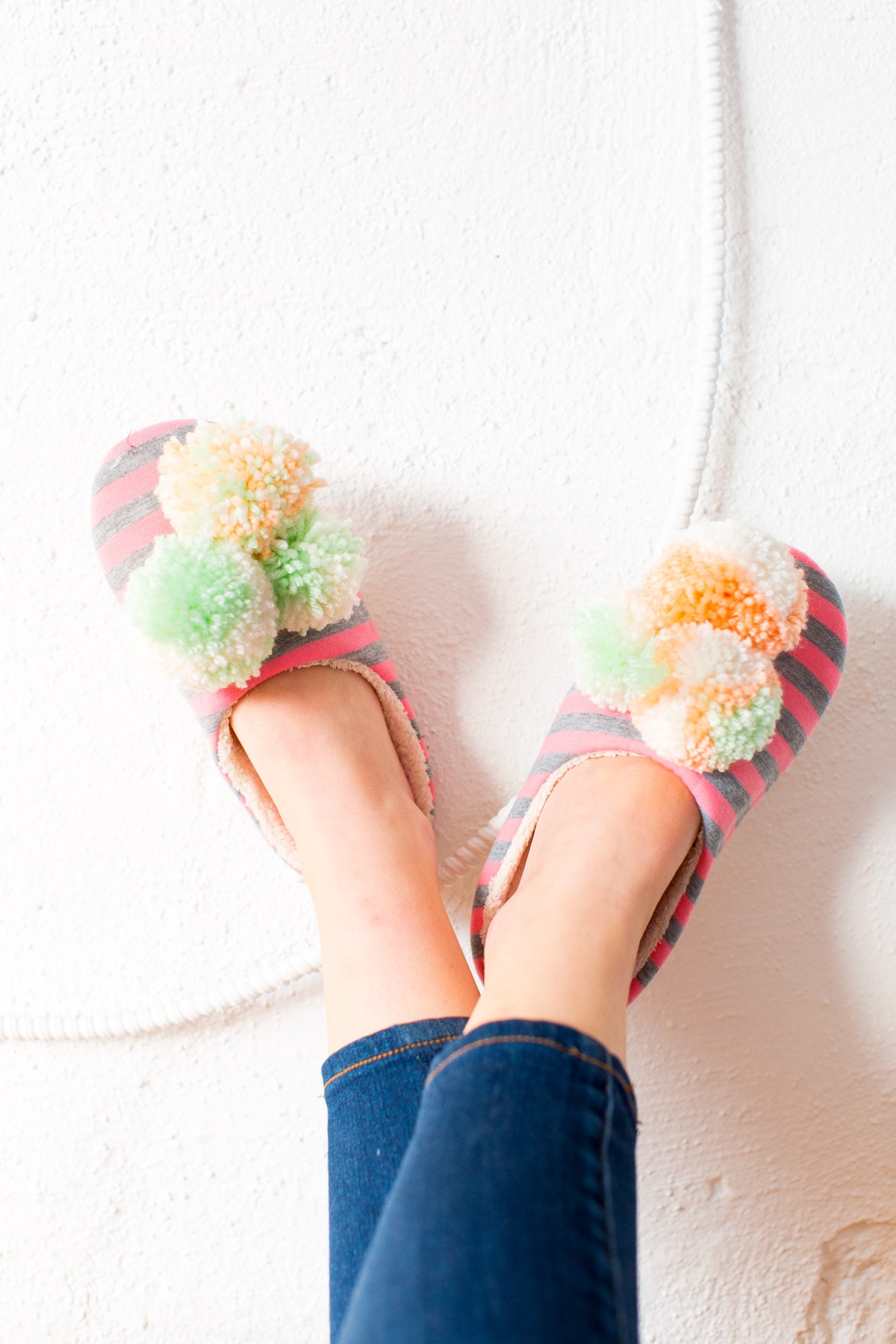 DIY pom pom slippers for Winter by lifestyle blogger and DIY blogger Ashley Rose of Sugar & Cloth