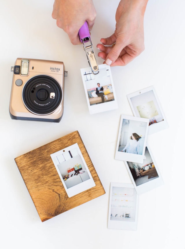 A DIY Flip Photo Album for your Desktop! by lifestyle blogger Ashley Rose of Sugar & Cloth - Houston