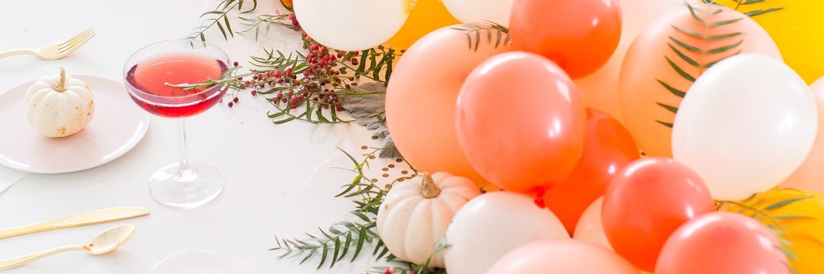 Friendsgiving Table DIY Balloon Centerpiece ( + Recipe) — Sugar & Cloth