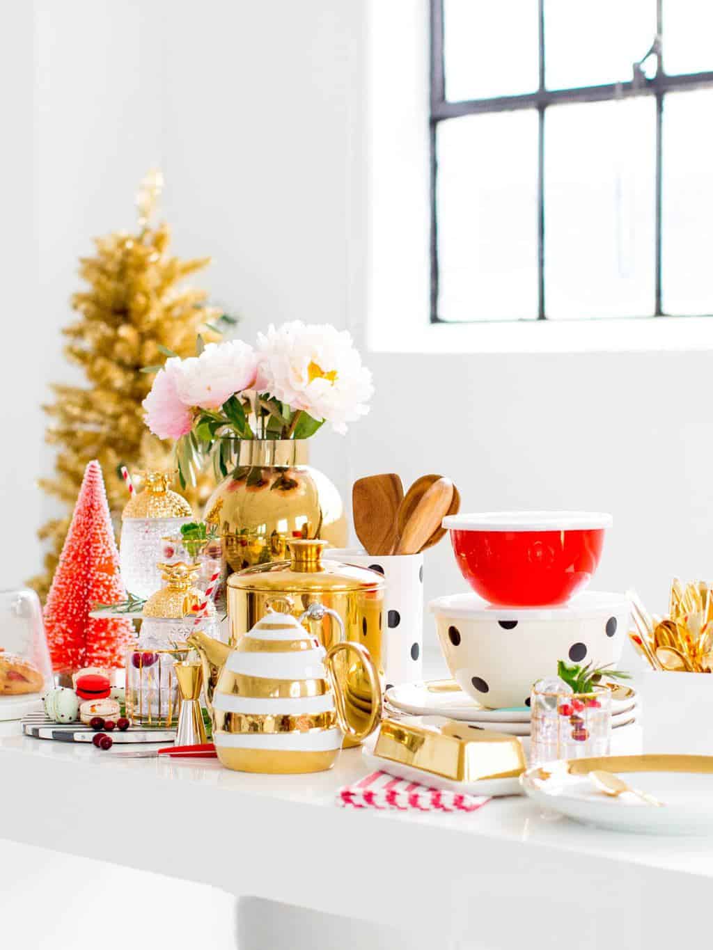 the gift guide for people who love to entertain - by lifestyle blogger Ashley Rose of Sugar & Cloth - Houston