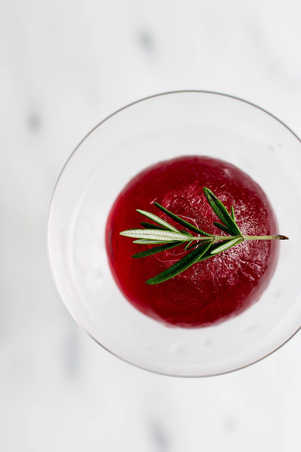 Cocktail Ice Sphere recipe by Sugar & Cloth, an award winning DIY blog.