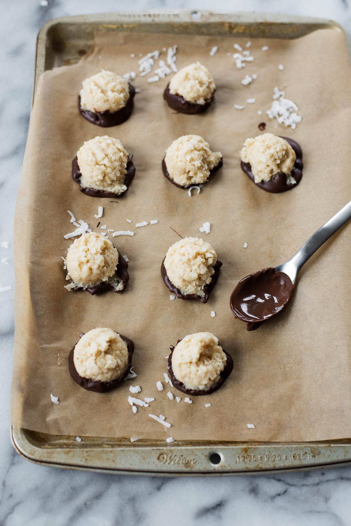 Dark Chocolate Coconut Macaroons recipe by Sugar & Cloth, an award winning DIY and lifestyle blog.