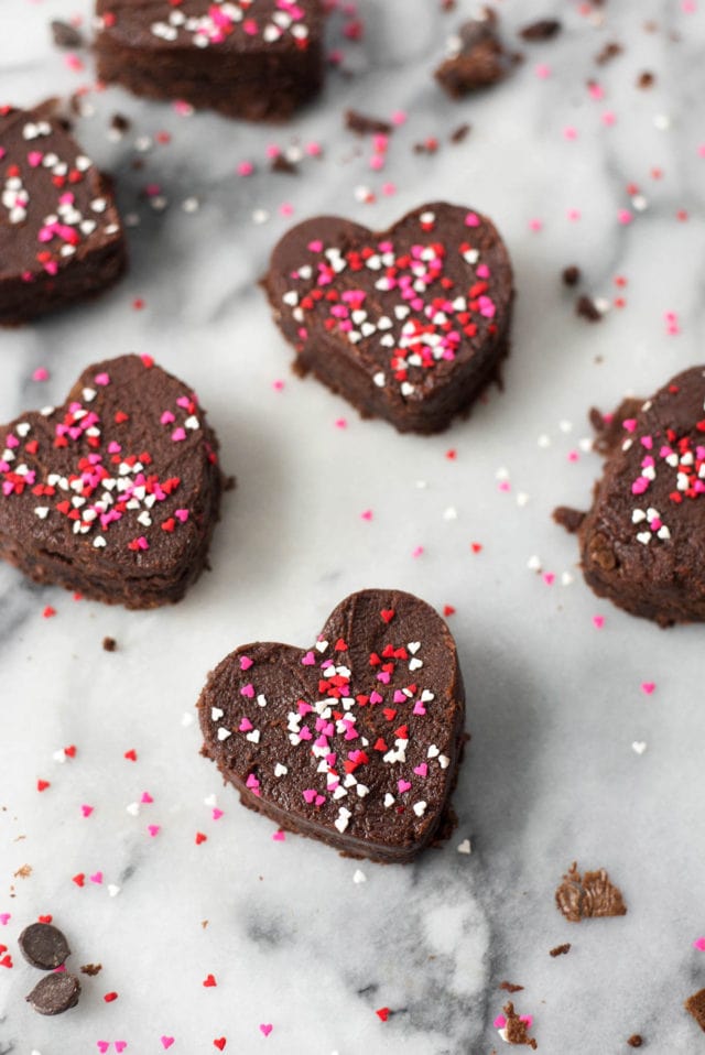 The Perfect Frosted Brownies For Your Valentine by Sugar & Cloth, an award winning DIY blog.