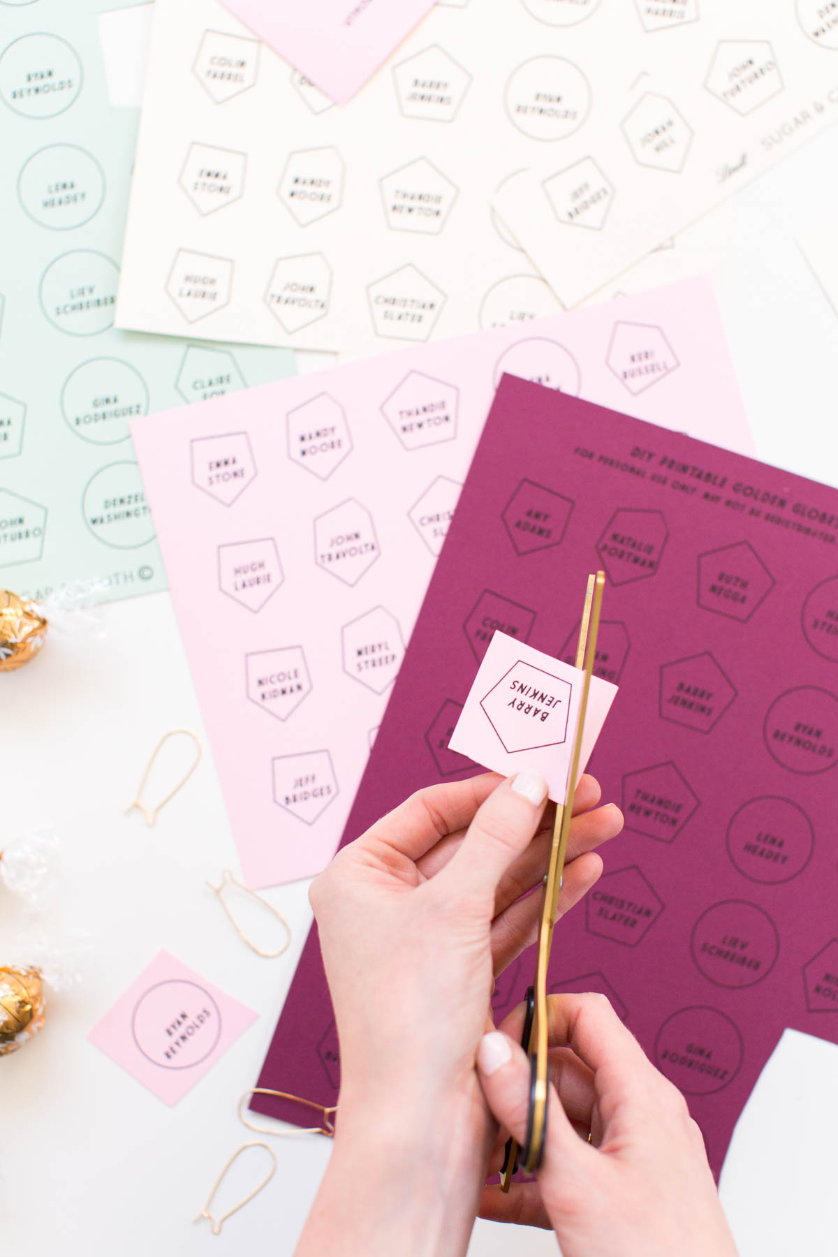 Printable DIY Golden Globes Drink Tags with Lindt Chocolate - by lifestyle blogger Ashley Rose of Sugar & Cloth in Houston, Texas