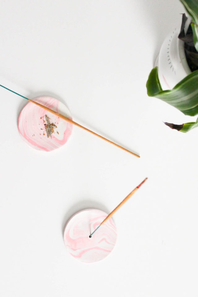 DIY Clay Rose-Marbled Incense Holders by Sugar & Cloth, an award winning DIY blog.