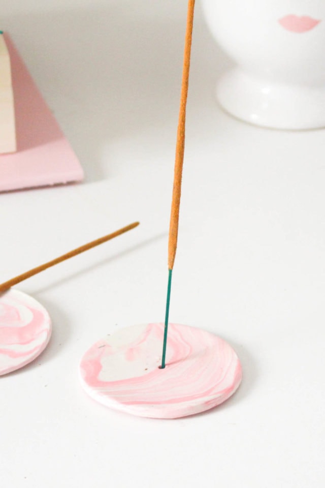 DIY Clay Rose-Marbled Incense Holders by Sugar & Cloth, an award winning DIY blog.