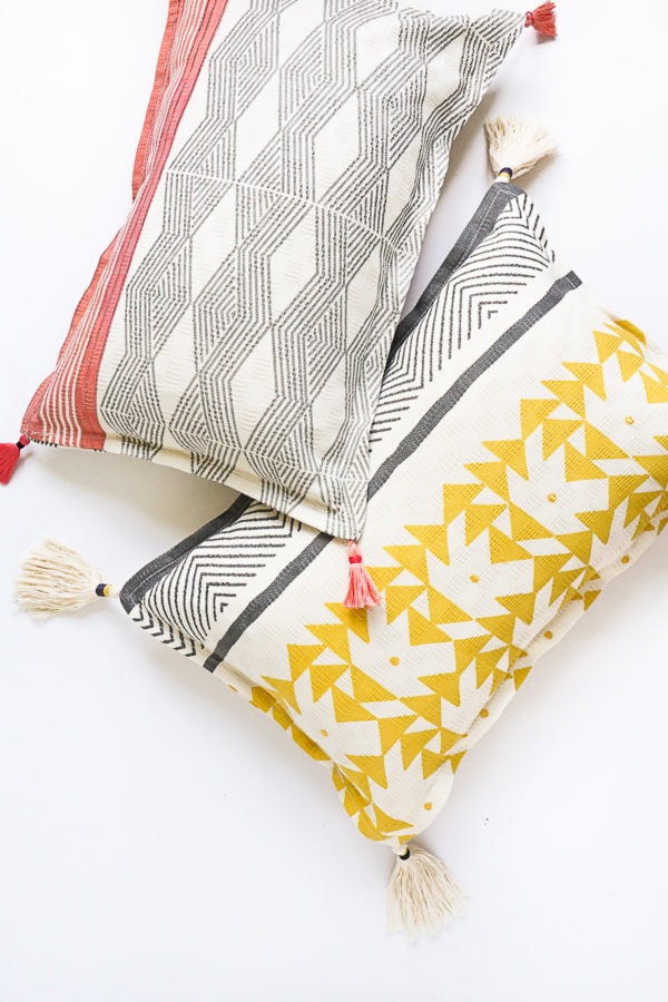 DIY Tasseled Throw Pillows For A Cozy Fall Sugar & Cloth Decor