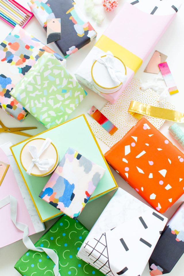 Our favorite holiday gift wraps by Ashley Rose of Sugar & Cloth, a top Houston Lifestyle Blog