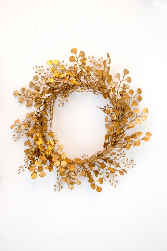 photo of the DIY Gold Wreath