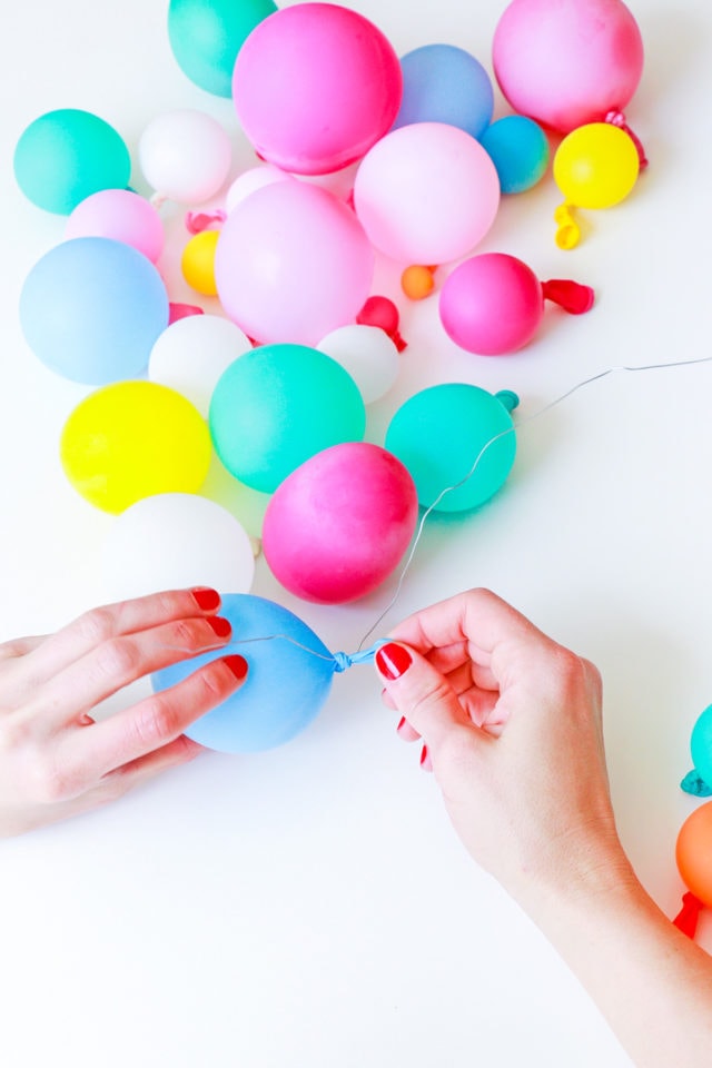 Step 3 -DIY Balloon Garland Cake Topper by top Houston lifestyle Blogger Ashley Rose of Sugar & Cloth - DIY DECOR #DIY #decor #balloon #balloongarland #party #celebrate #birthday #garland #diydecor