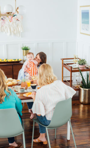 Real Entertaining: Easy Garlic & Herb Biscuits + Our Family Brunch!