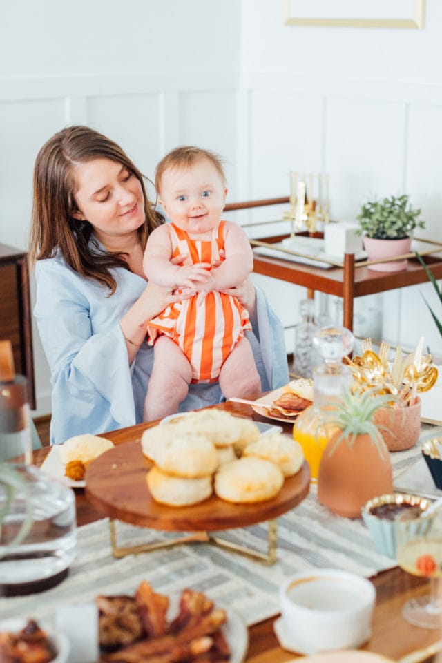 Real Entertaining: Easy Garlic & Herb Cheese Biscuits + Our Family Brunch!