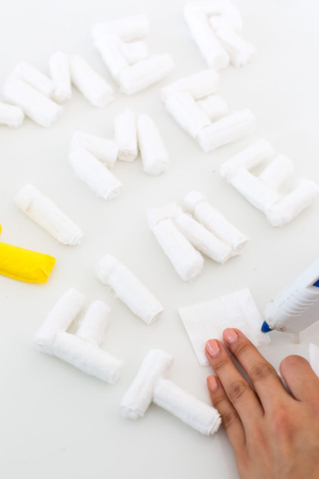 photo of how to create faux balloon letters by sugar and cloth