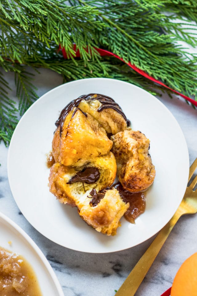holiday love! an easy monkey bread recipe with chocolate and orange flavors (or whatever floats your boat!) for the holidays! by top Houston lifestyle blogger Ashley Rose of Sugar & Cloth - #recipe #easy #christmas #holidays #quickrecipes #easyrecipe #holiday #winter