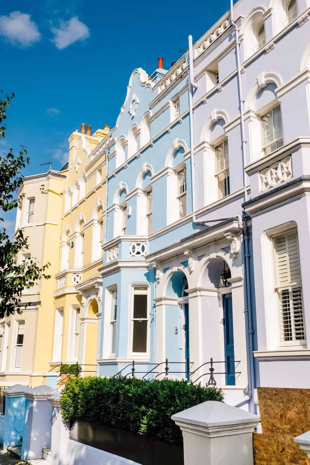 Colorful buildings in Nottinghill! Photos of Our British Isles Cruise with Family! | Part 1 # travel #familytravel #cruise #decor #design #britishisles