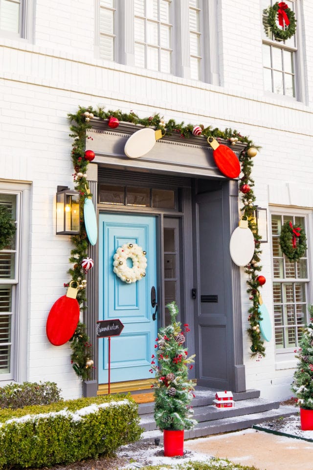 jumbo light bulb garland - Jumbo Lights Outdoor DIY Christmas Decorations! by top Houston lifestyle blogger Ashley Rose of Sugar & Cloth #DIY #howto #christmas #holidays #decorations #decor #home #frontdoor #entrance