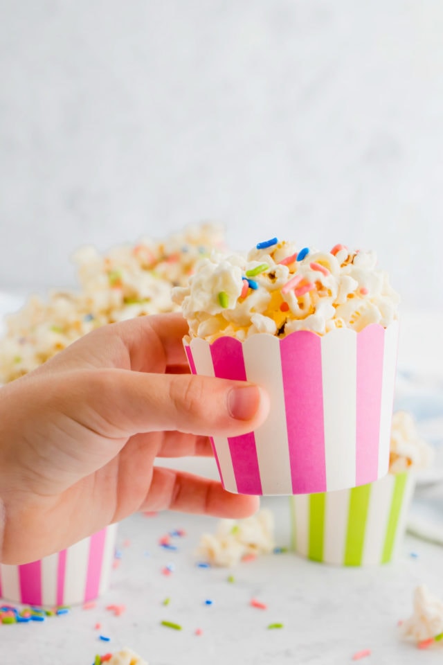 holiday white chocolate funfetti popcorn by top Houston lifesyle blogger Ashley Rose of Sugar and Cloth #recipes #entertaining #idea 