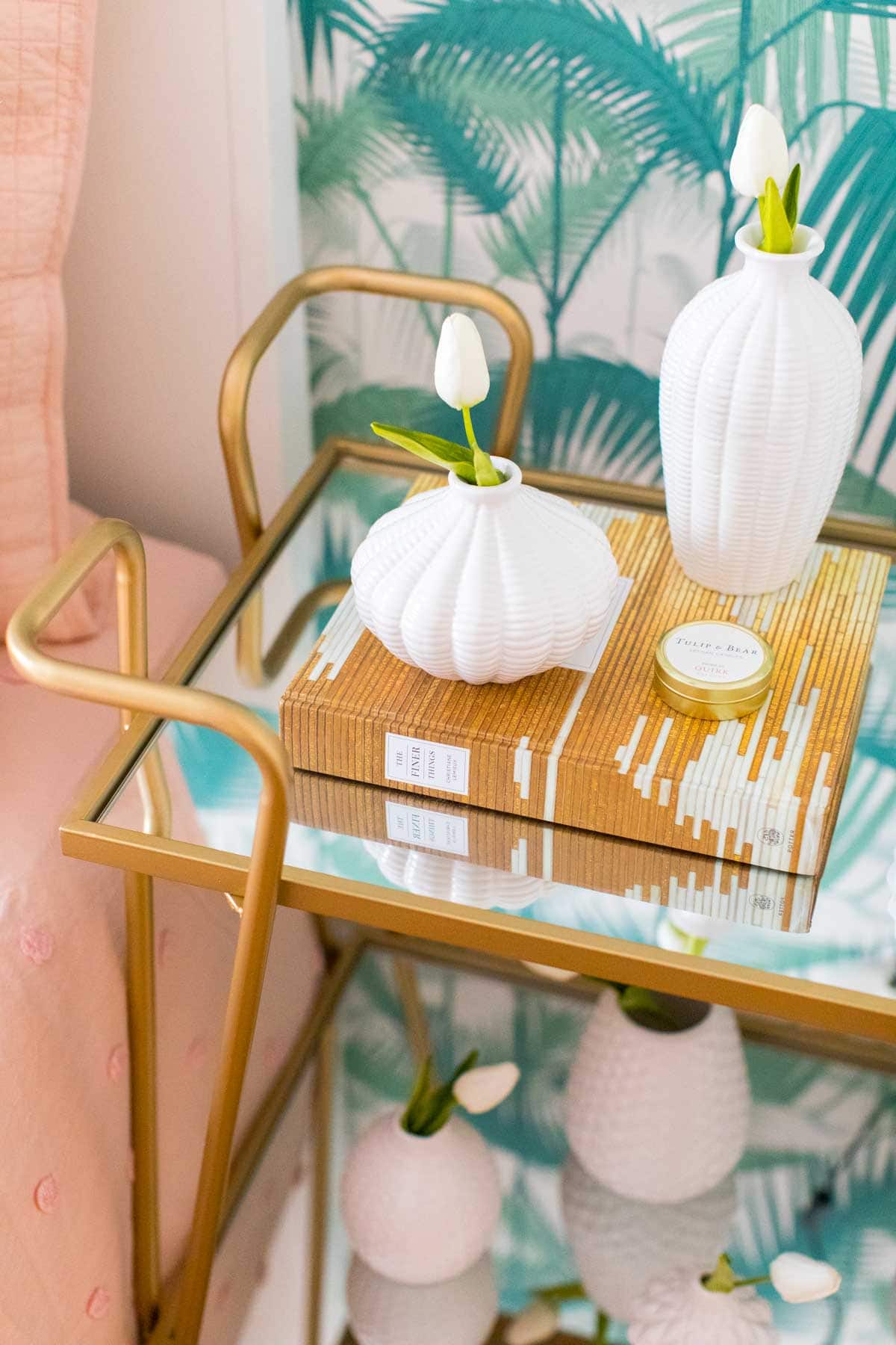 In case you're looking to sell your house fast, I'm sharing a few home staging tips to get you good bang for your buck! by top Houston lifestyle bogger Ashley Rose of sugar & cloth #decor #ideas #design #tips #home