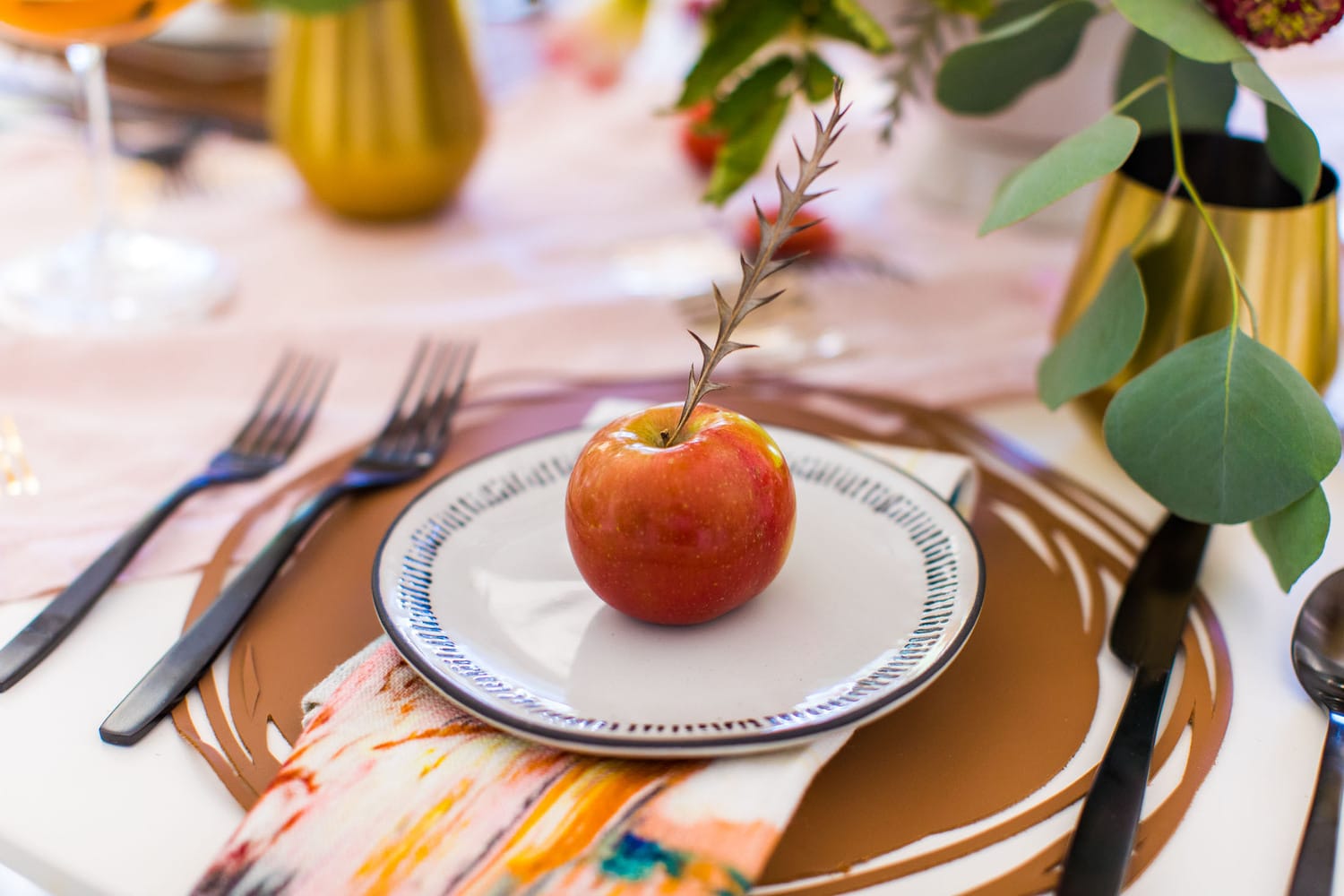 how to make faux leather placemats