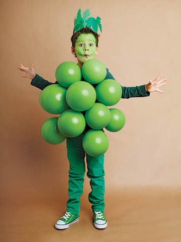 DIY grape vine halloween costume for boys and girls