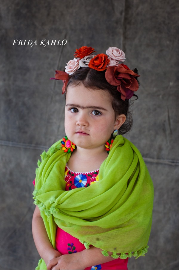 Frida Kahlo diy halloween costume for girls