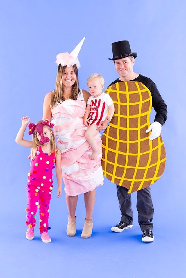Photo of family in circus snack themed halloween costumes