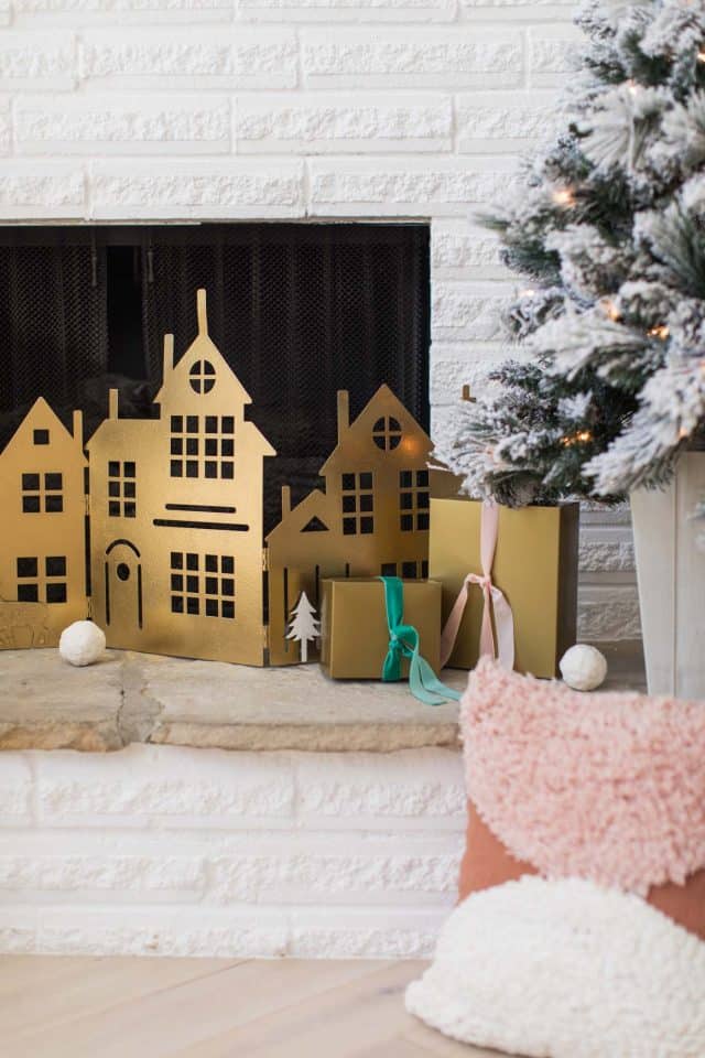 photo of a christmas fireplace cover
