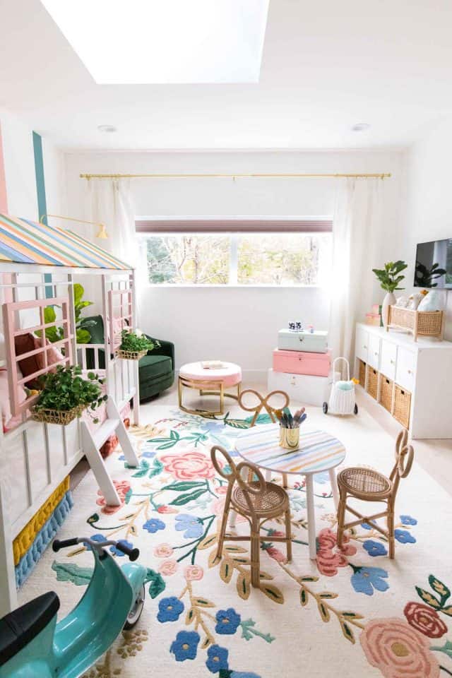 photo of a little girls bedroom idea from Sugar & Cloth