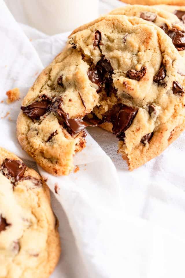 detailed shot of the inside of the best chocolate chip cookies by top Houston lifestyle blogger Ashley Rose of Sugar & Cloth