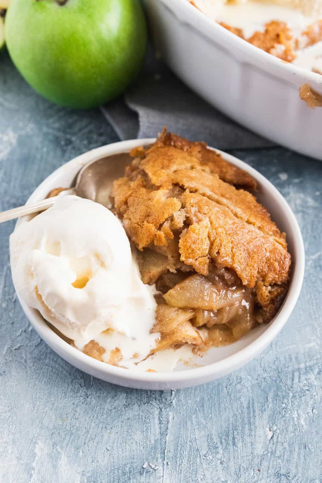 Best Easy Apple Cobbler Recipe - Sugar & Cloth Desserts