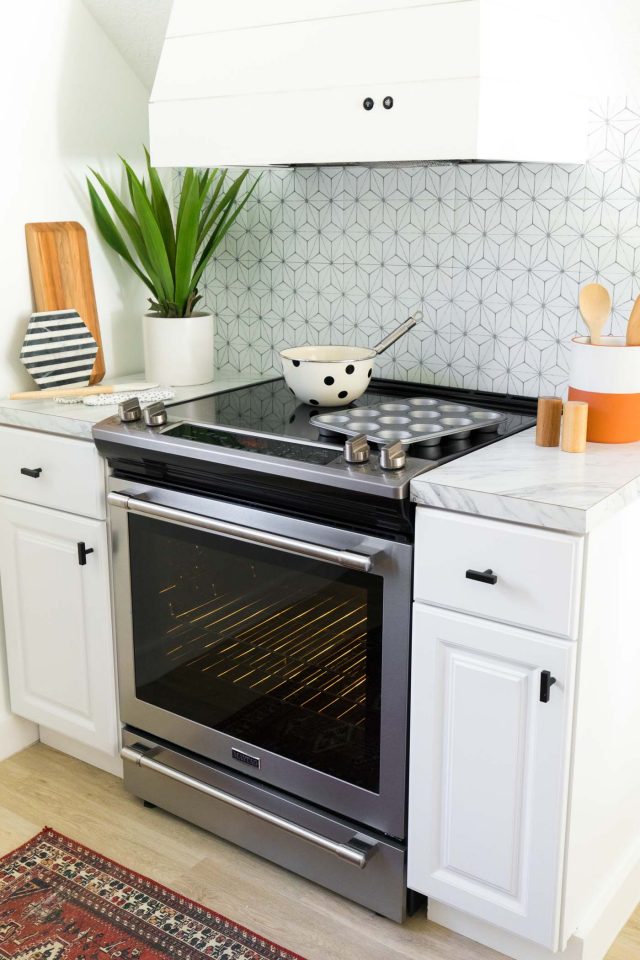 photo of our Maytag oven by top Houston lifestyle blogger Ashley Rose of Sugar & Cloth