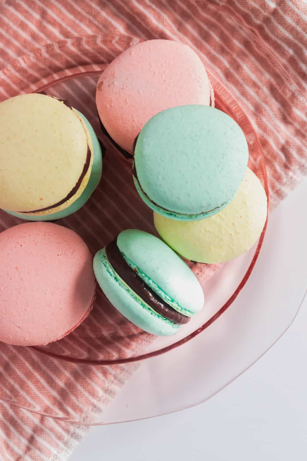 A photo of Italian Macarons made by Sugar and Cloth