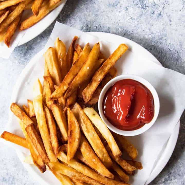 How To Make DIY Mini Macaron Cheeseburgers and Fries