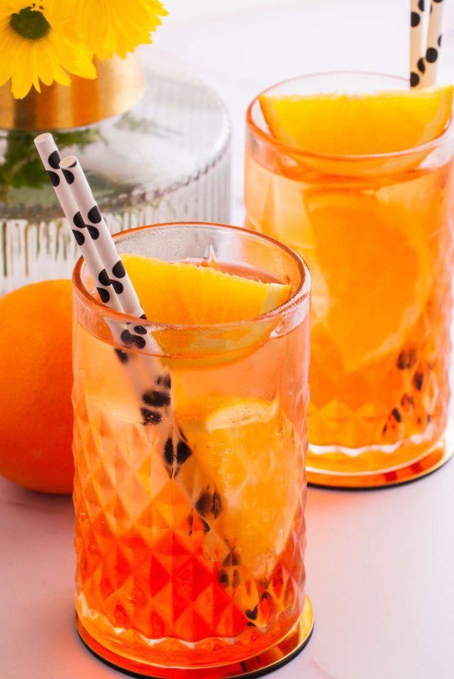 drinks with aperol - orange cocktail drink