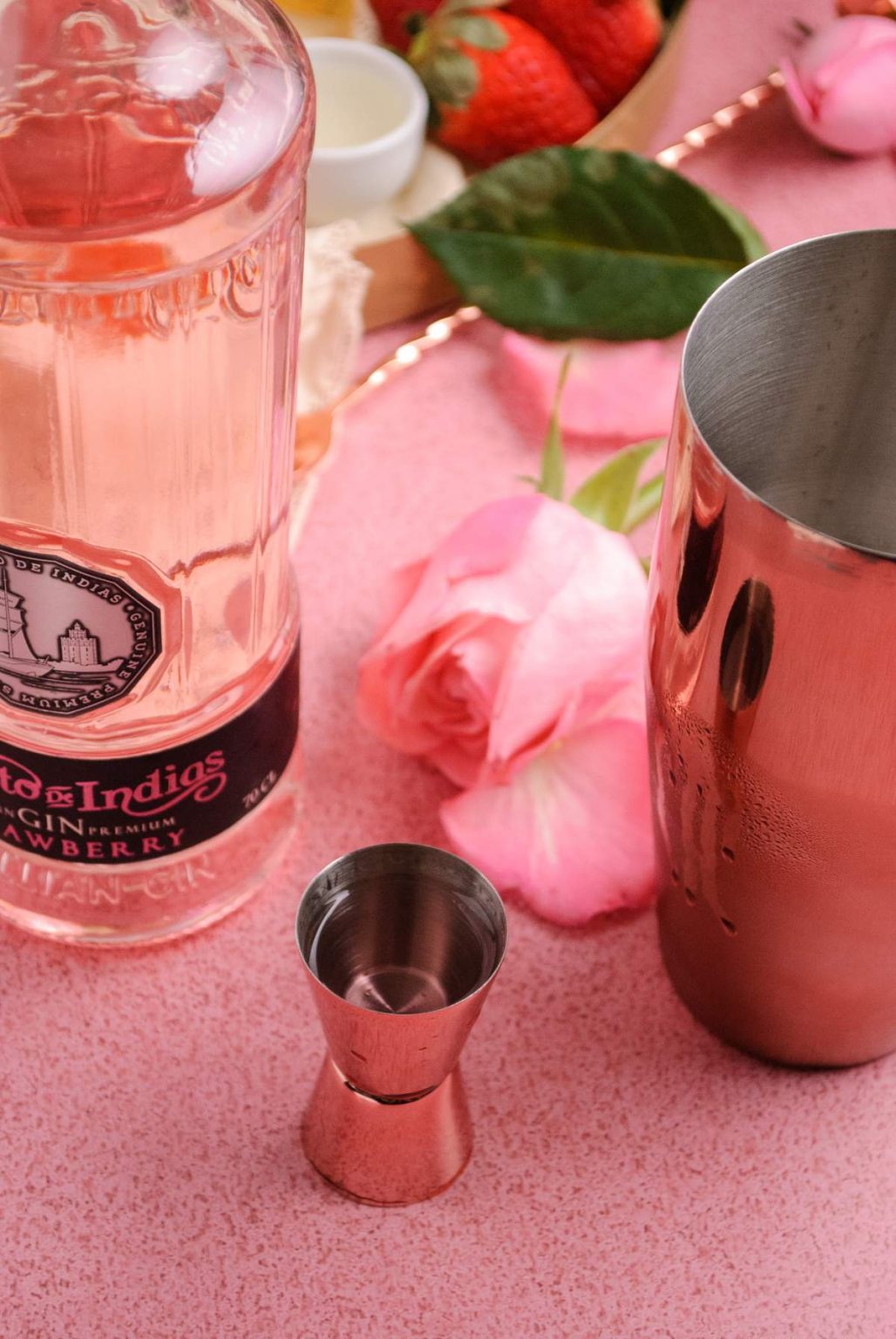 Best Rose Martini Cocktail Recipe — Sugar & Cloth