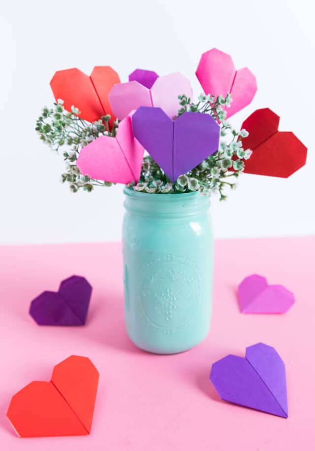 paper hearts for Thoughtful DIY Valentine’s Day Gifts