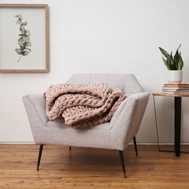 Bearaby Velvet Weighted Blanket for birthday gifts for women