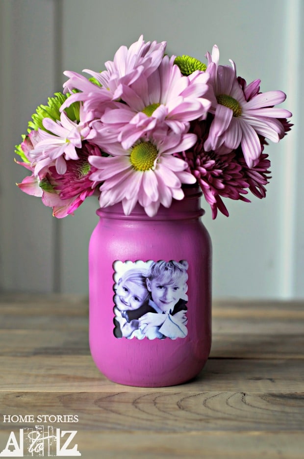 Mother’s Day Mason Jar Gift: Mason Jar Picture Frame.