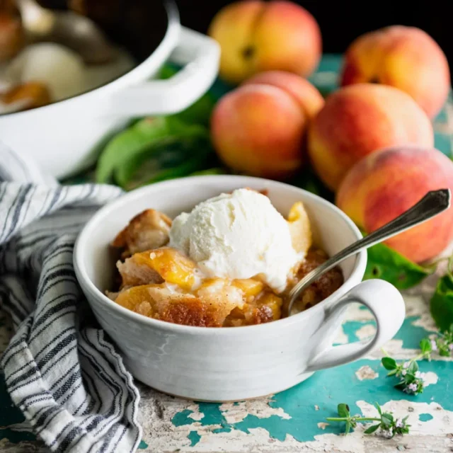 Easy Bisquick Peach Cobbler for bisquick dessert recipes