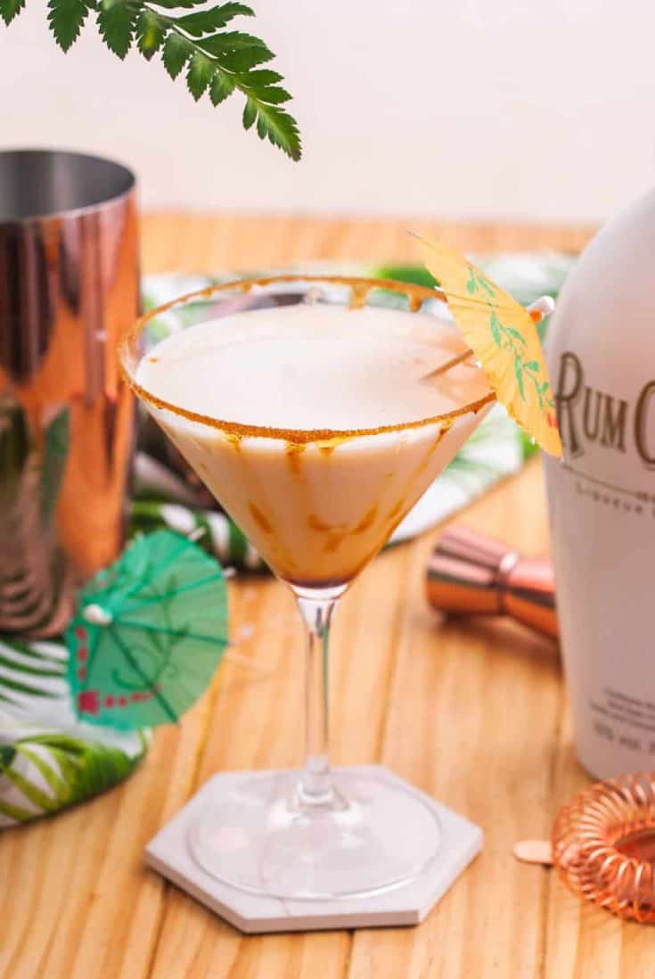 Creamy Vanilla Rumchata Martini Recipe — Sugar & Cloth