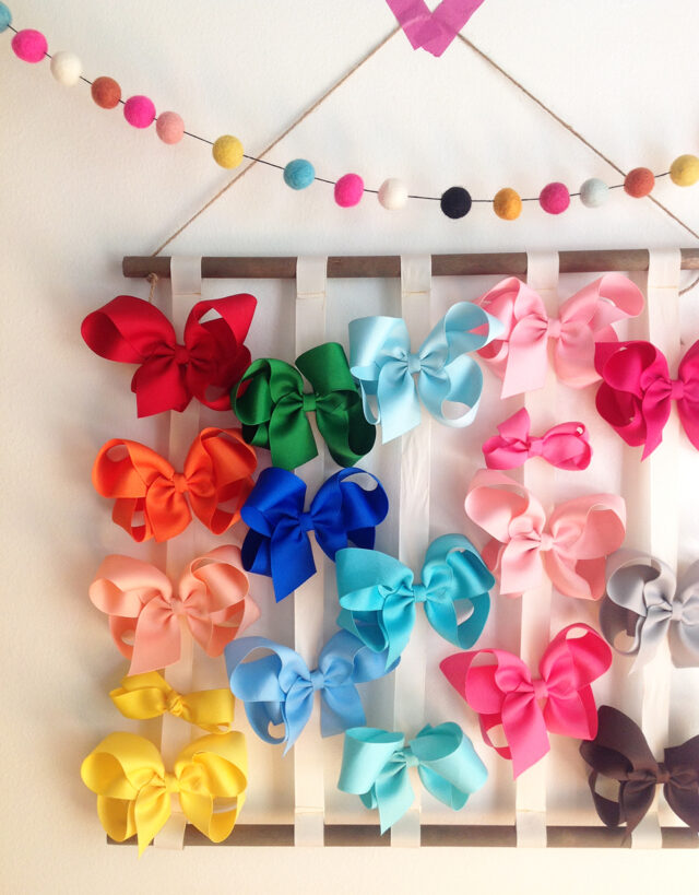 DIY bow hanger 