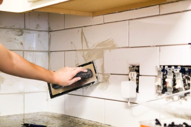 How to tile backsplash and apply it on stair risers