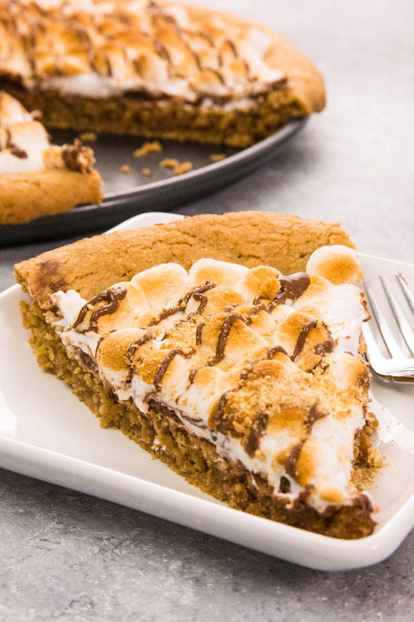 Smores Pie for recipes with marshmallows