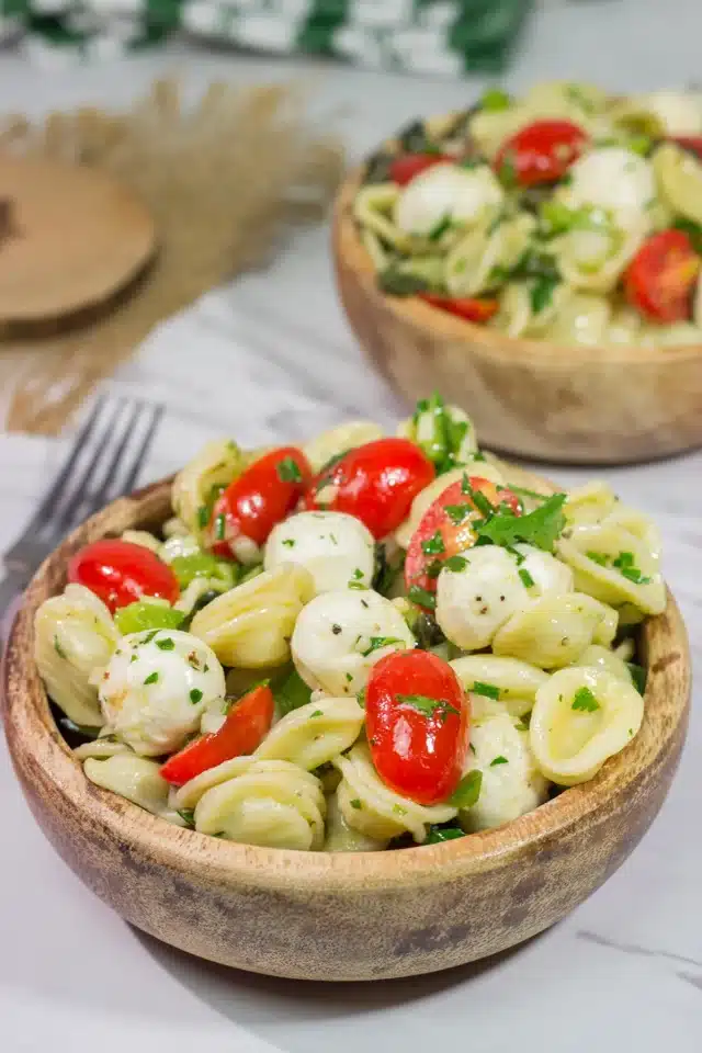 Caprese Pasta Salad for pasta side dishes
