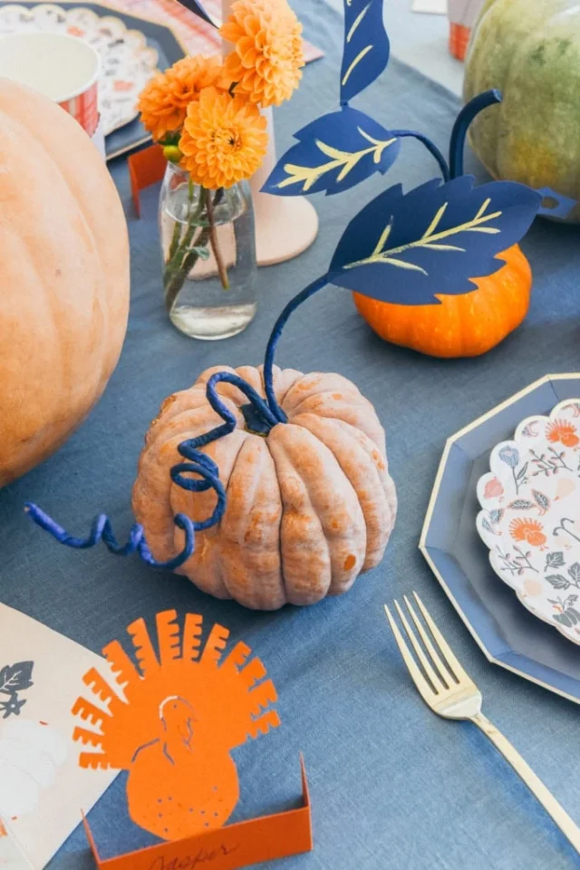 DIY Paper Stems on Pumpkins for Thanksgiving table decorations