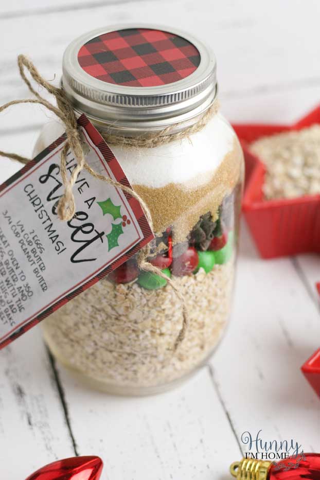 Gluten Free Gift in a Jar: Monster Cookies in a Jar