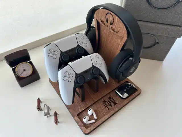 Personalized Gaming Controller and Headphone Stand, Christmas Gift for Him, Gamer Room Decor, Headset Stand, Boyfriend Gift Teen Gift